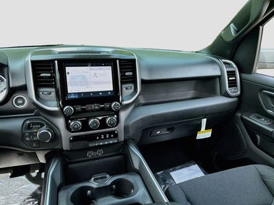 2027 RAM 1500 Big Horn/Lone Star