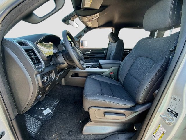 2027 RAM 1500 Big Horn/Lone Star