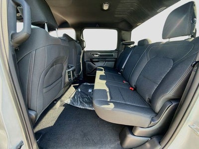 2027 RAM 1500 Big Horn/Lone Star