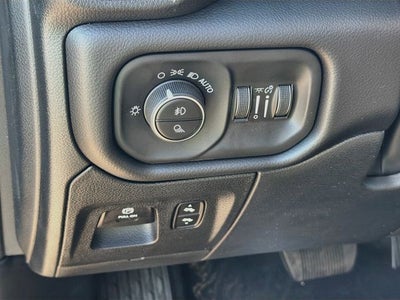 2027 RAM 1500 Big Horn/Lone Star