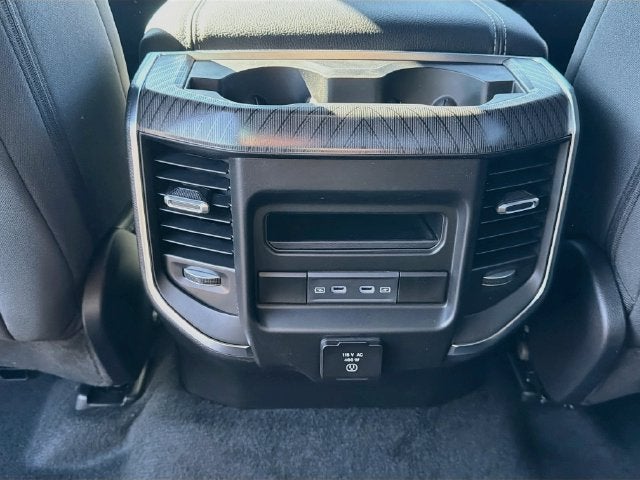 2027 RAM 1500 Big Horn/Lone Star