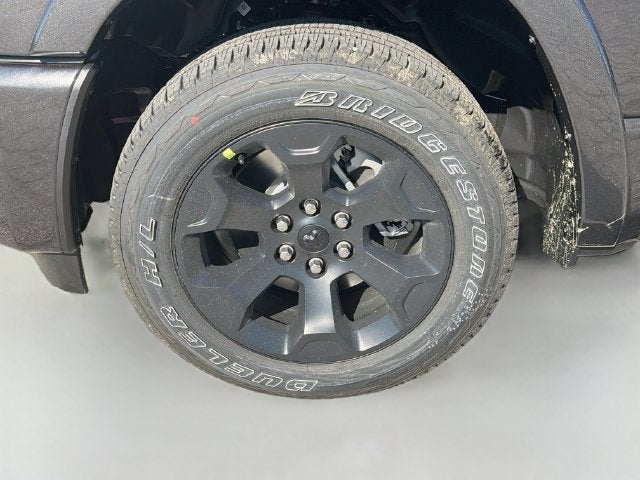 2027 RAM 1500 Big Horn/Lone Star