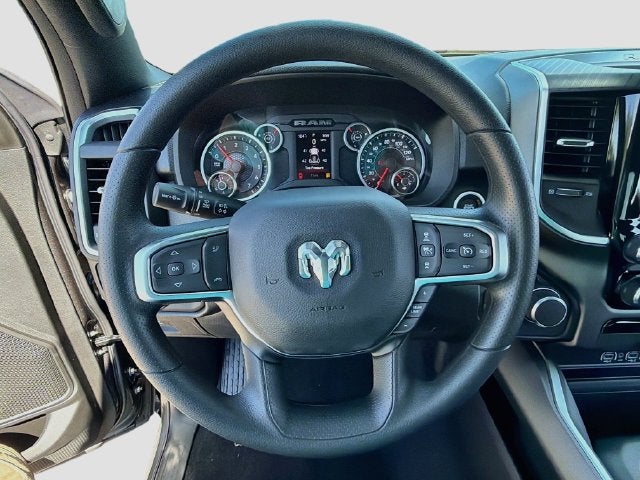 2027 RAM 1500 Big Horn/Lone Star