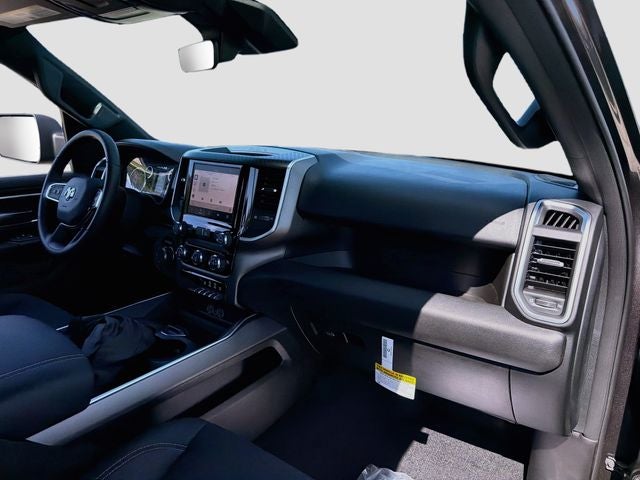 2027 RAM 1500 Big Horn/Lone Star