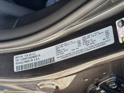 2027 RAM 1500 Big Horn/Lone Star