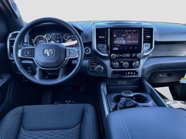 2027 RAM 1500 Big Horn/Lone Star
