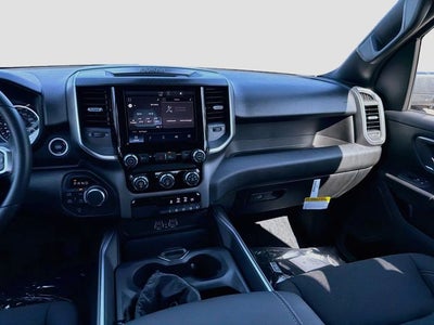 2027 RAM 1500 Big Horn/Lone Star