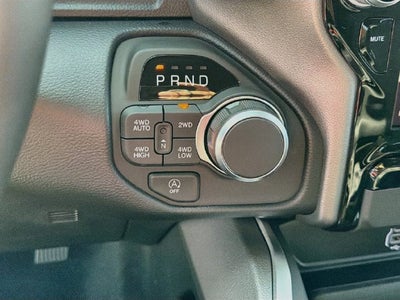 2027 RAM 1500 Big Horn/Lone Star