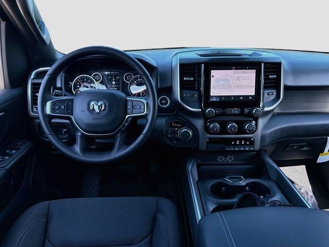 2027 RAM 1500 Big Horn/Lone Star