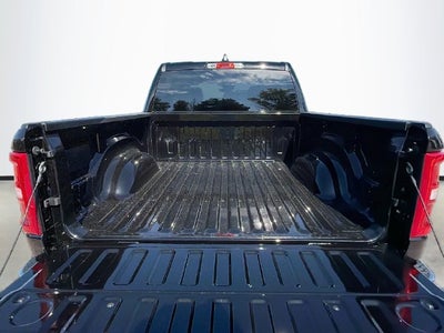 2027 RAM 1500 Big Horn/Lone Star