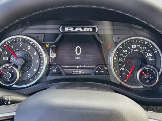 2027 RAM 1500 Big Horn/Lone Star