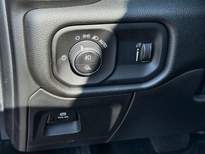 2027 RAM 1500 Big Horn/Lone Star