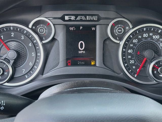 2027 RAM 1500 Big Horn/Lone Star