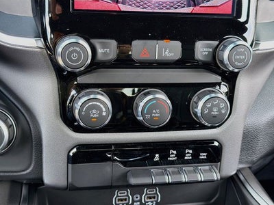 2027 RAM 1500 Big Horn/Lone Star