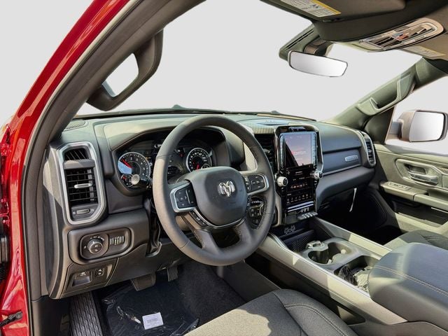 2027 RAM 1500 Big Horn/Lone Star