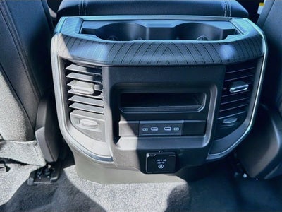 2027 RAM 1500 Big Horn/Lone Star
