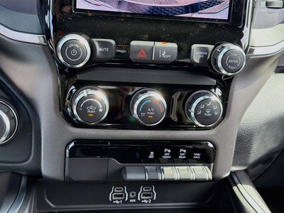 2027 RAM 1500 Big Horn/Lone Star