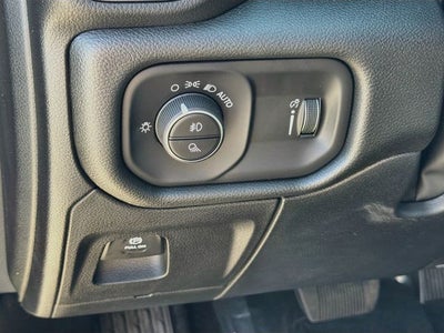 2027 RAM 1500 Big Horn/Lone Star