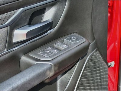 2027 RAM 1500 Big Horn/Lone Star