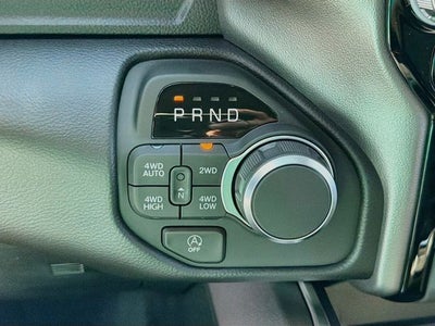 2027 RAM 1500 Big Horn/Lone Star