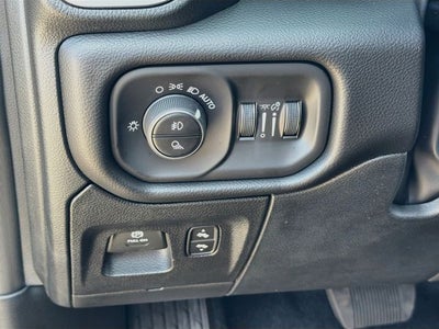 2027 RAM 1500 Big Horn/Lone Star