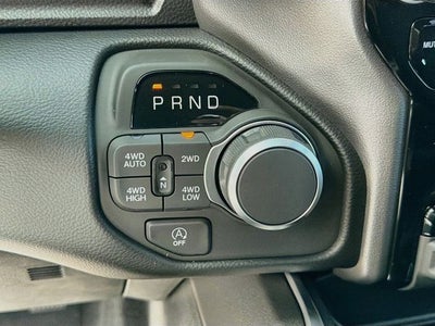 2027 RAM 1500 Big Horn/Lone Star