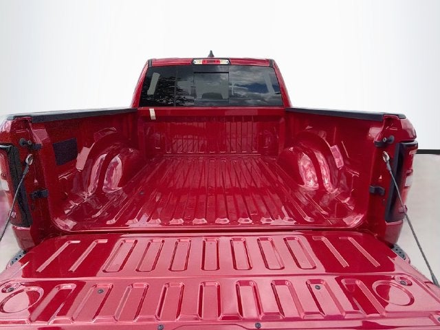 2027 RAM 1500 Big Horn/Lone Star