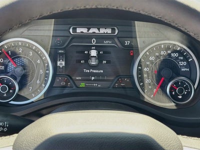 2027 RAM 1500 Big Horn/Lone Star