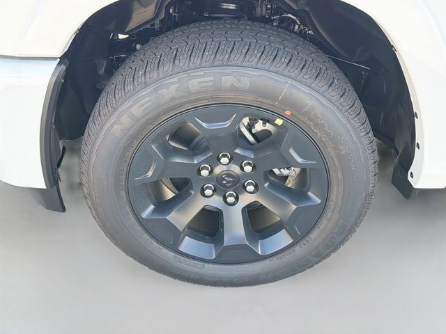 2027 RAM 1500 Big Horn/Lone Star