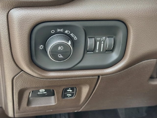 2027 RAM 1500 Laramie