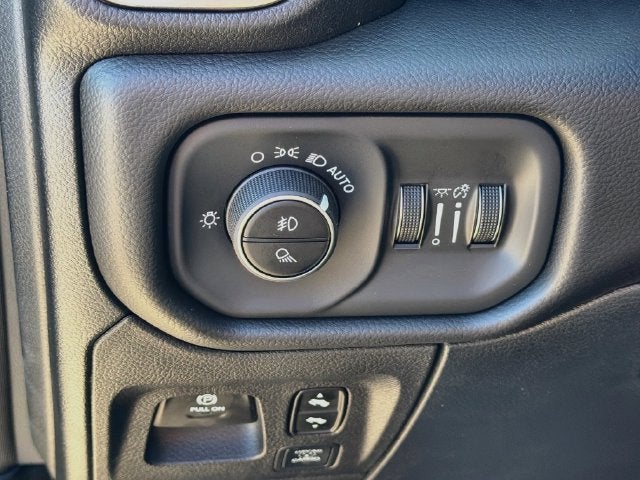 2027 RAM 1500 Laramie