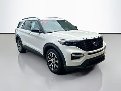 2022 Ford Explorer ST-Line