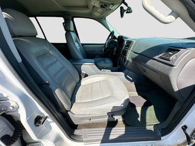 2005 Ford Explorer XLT