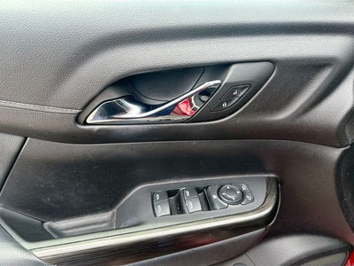 2023 GMC Acadia SLT BOSE AUDIO