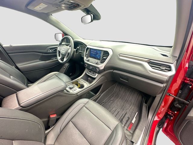 2023 GMC Acadia SLT BOSE AUDIO