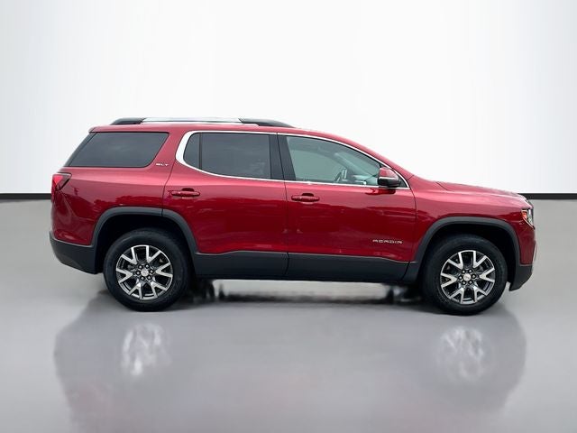 2023 GMC Acadia SLT BOSE AUDIO