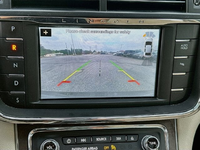 2018 Lincoln Continental Select