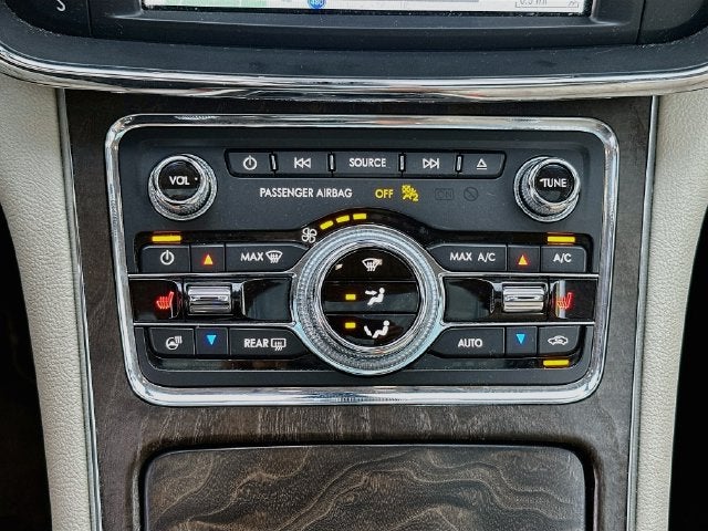 2018 Lincoln Continental Select