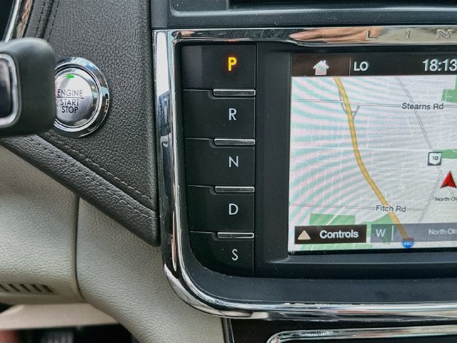 2018 Lincoln Continental Select