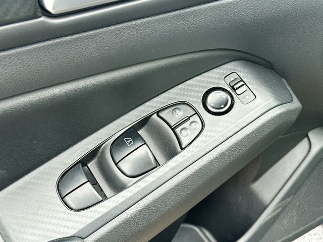 2024 Nissan Altima 2.5 SV BLIND SPOT WARNING - LANE DEPARTURE WARNING