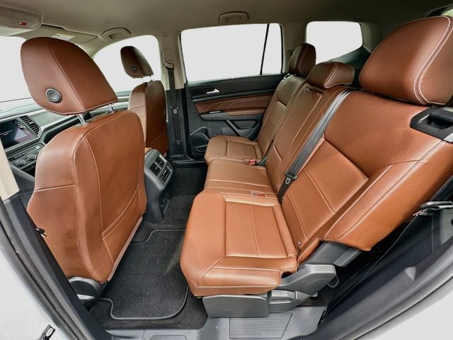 2021 Volkswagen Atlas 2.0T SE w/Technology