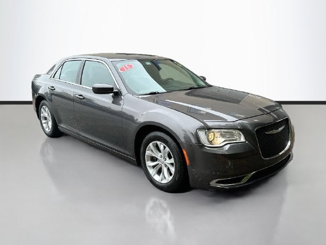 2015 Chrysler 300 Limited