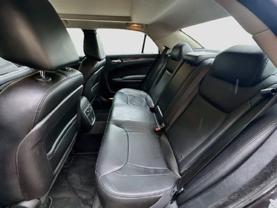 2015 Chrysler 300 Limited