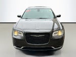 2015 Chrysler 300 Limited