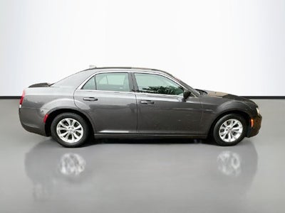 2015 Chrysler 300 Limited