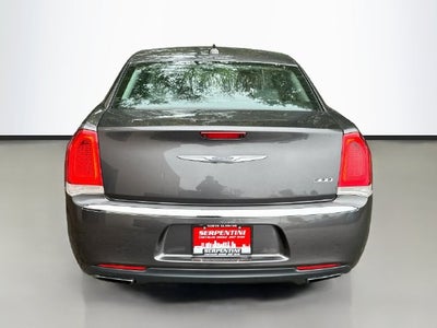 2015 Chrysler 300 Limited