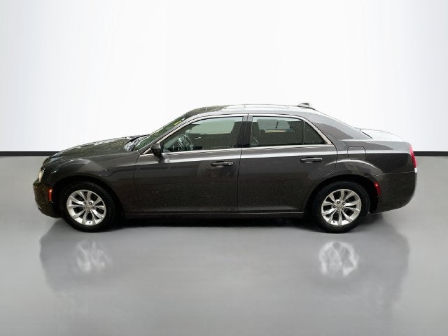 2015 Chrysler 300 Limited