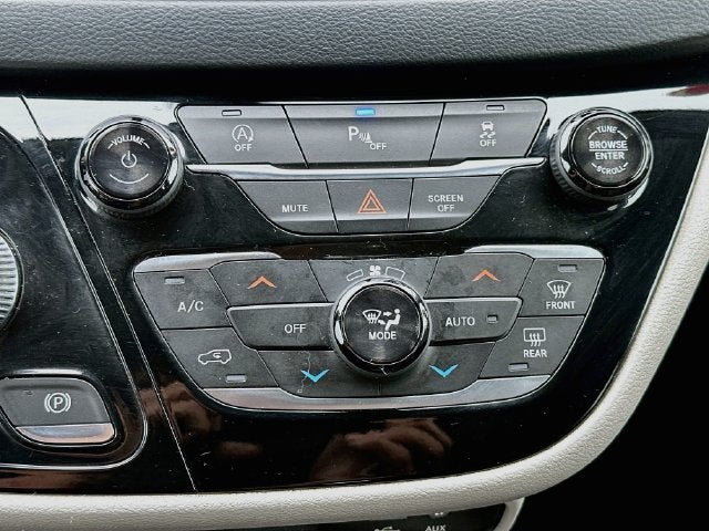2018 Chrysler Pacifica Touring L Plus