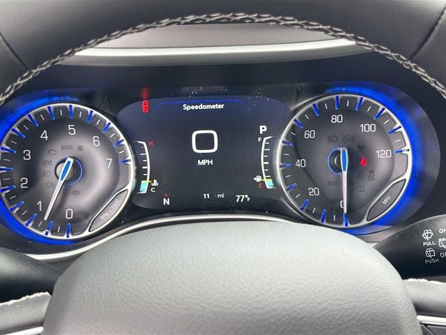 2027 Chrysler Pacifica Select