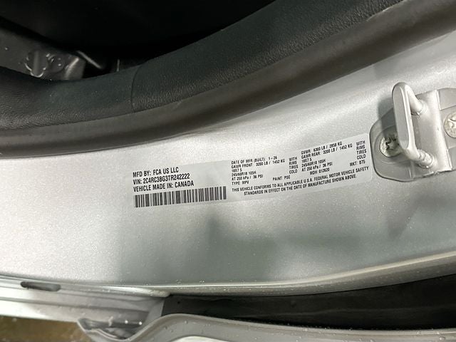2026 Chrysler Pacifica Select